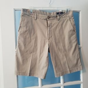 Vineyard Vines Men's shorts 34